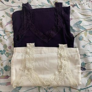 Lot of 2 American Eagle lace tank tops - purple & cream - size M